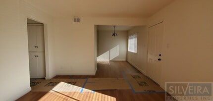 303 W Taft St in Santa Maria, CA - Building Photo - Building Photo