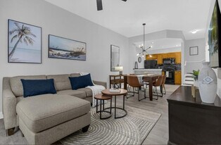 2221 San Vittorino Cir in Kissimmee, FL - Building Photo