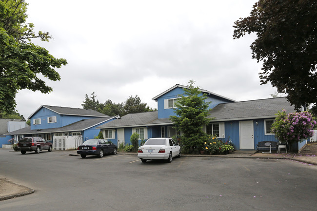 Park Villa Apartments in Hillsboro, OR - Building Photo - Building Photo