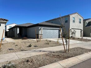 17376 W Paraiso Ln in Surprise, AZ - Building Photo - Building Photo