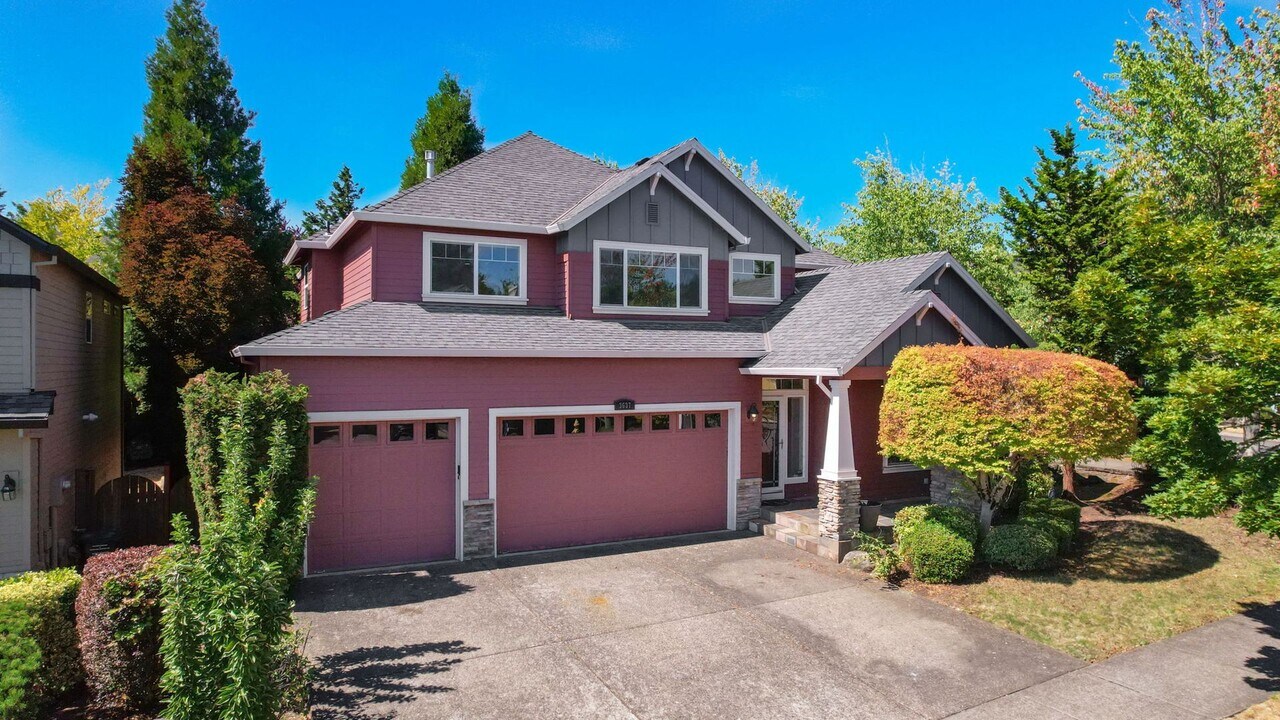 3637 NW Lansbrook Terrace in Portland, OR - Foto de edificio