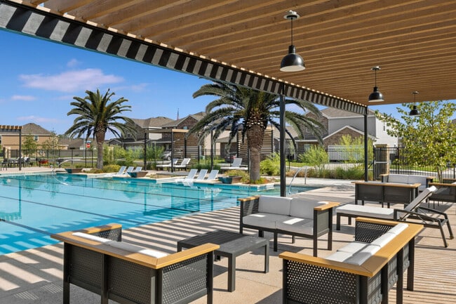 Tricon Trails at Culebra in San Antonio, TX - Building Photo - Building Photo