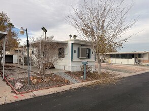 3601 E Wyoming Ave in Las Vegas, NV - Building Photo - Building Photo