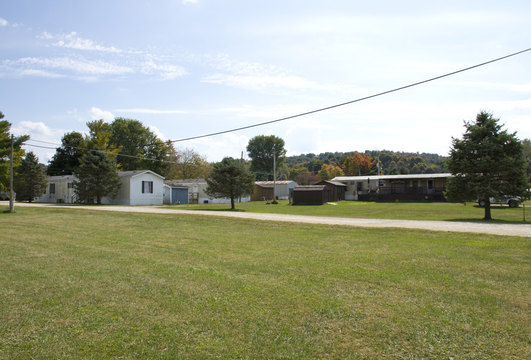 0 Wilkins Run Rd in Newark, OH - Building Photo