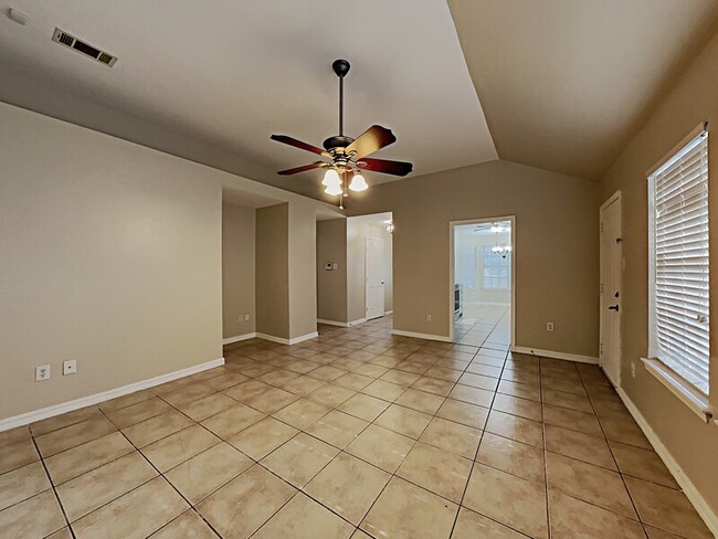 3320 Stanley Ave in Fort Worth, TX - Building Photo - Building Photo