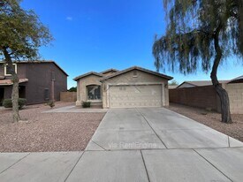 25654 W Satellite Ln in Buckeye, AZ - Building Photo