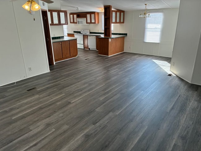 1220 Garden Grove Ln in Raleigh, NC - Foto de edificio - Building Photo