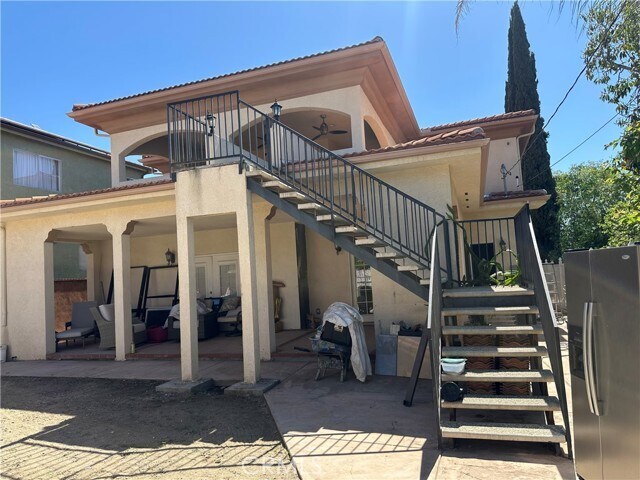 property at 719 E Harvard Rd