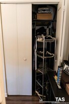 925 W Carmen Ave, Unit 3E in Chicago, IL - Building Photo