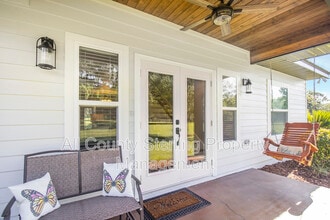 347 SW Skyle Way in Lake City, FL - Building Photo - Building Photo