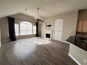 2325 Keystone Dr in McKinney, TX - Building Photo - Building Photo