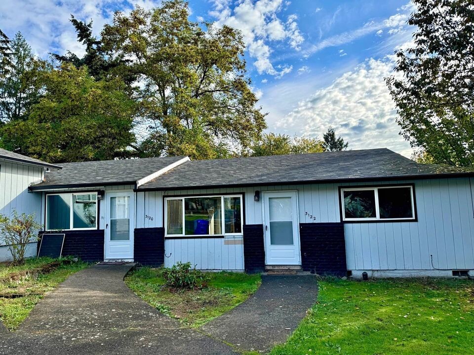 3118 SE 136th Ave in Portland, OR - Building Photo