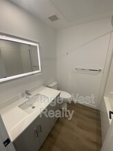 1274-1274 Devonshire Ave in Kelowna, BC - Building Photo - Building Photo