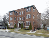 2544 N Maryland Ave in Milwaukee, WI - Foto de edificio - Building Photo