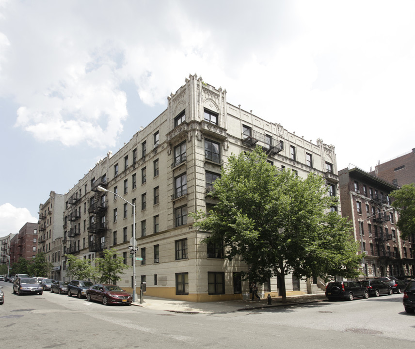 715 W 170th St in New York, NY - Building Photo