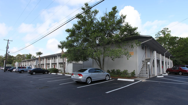 Timuquana Gardens in Jacksonville, FL - Building Photo - Building Photo