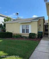 1465 Malibu Cir NE in Palm Bay, FL - Building Photo