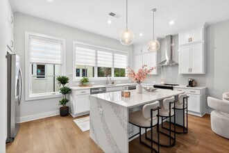 2641 Mackintosh Ct in Atlanta, GA - Building Photo - Building Photo