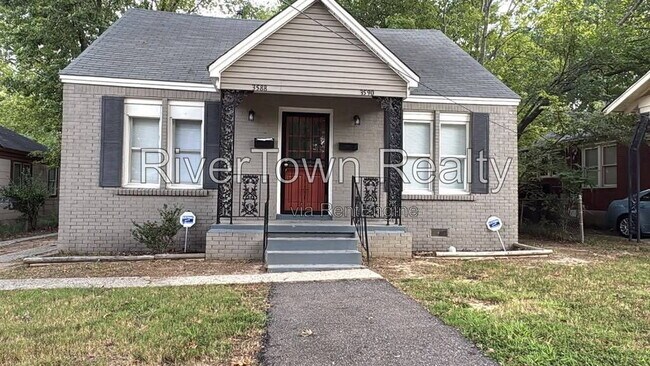 3588 Bowen Ave