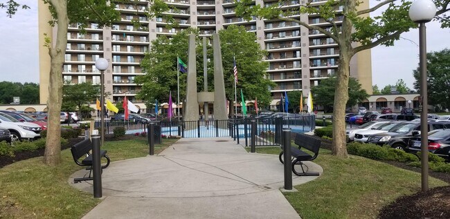 20722 Valley Forge Cir in King of Prussia, PA - Building Photo - Building Photo