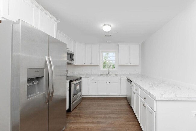 162-170 S Orange Ave