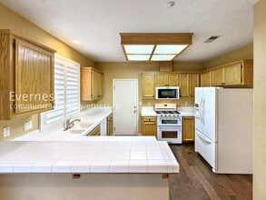 2155 Fernbrook Common in Livermore, CA - Building Photo - Building Photo