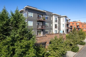 Tavona in Seattle, WA - Building Photo - Building Photo