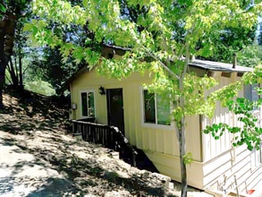 2367 Deep Creek Dr in Running Springs, CA - Building Photo - Building Photo