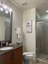 300 S Church St in Charlotte, NC - Building Photo - Building Photo