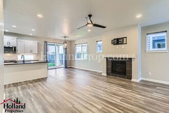 6503 SE Provence St in Hillsboro, OR - Building Photo - Building Photo