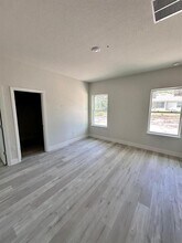 1465 W Landmark Dr in Citrus Springs, FL - Building Photo - Building Photo