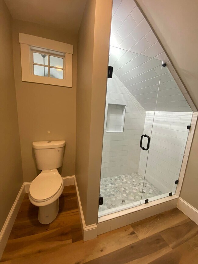 40 Tainter Hill Rd, Unit C in Millbury, MA - Building Photo - Building Photo