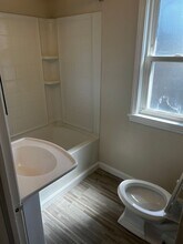 17426 Throckley Ave in Cleveland, OH - Building Photo - Building Photo