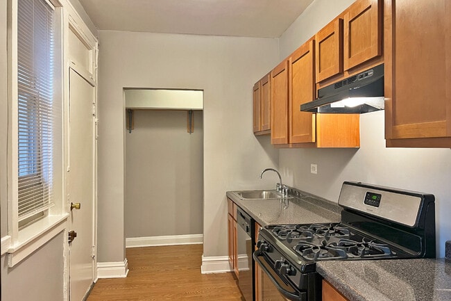 638-642 Harrison St.