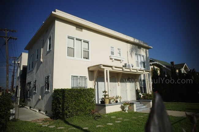 1322 4th Ave in Los Angeles, CA - Foto de edificio - Building Photo