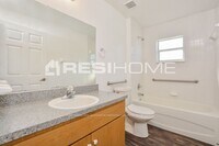 202 North Blvd E photo'