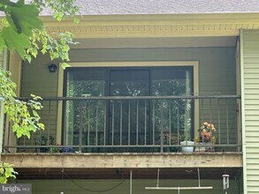 158 Wyndham Pl in Trenton, NJ - Building Photo - Building Photo