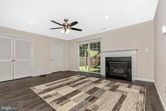 1742 Trestle St in Mount Airy, MD - Building Photo - Building Photo