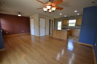 2848 W Redstone Dr in Fayetteville, AR - Building Photo - Building Photo