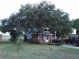 5063 Popperdam Creek Dr in North Charleston, SC - Building Photo