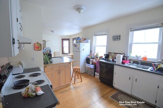 331 Faneuil St, Unit 2 in Boston, MA - Building Photo - Building Photo