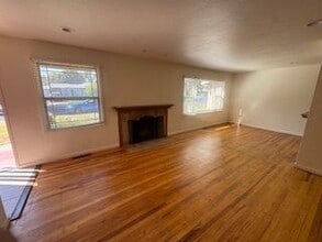 433 Bermuda Way in Modesto, CA - Building Photo - Building Photo