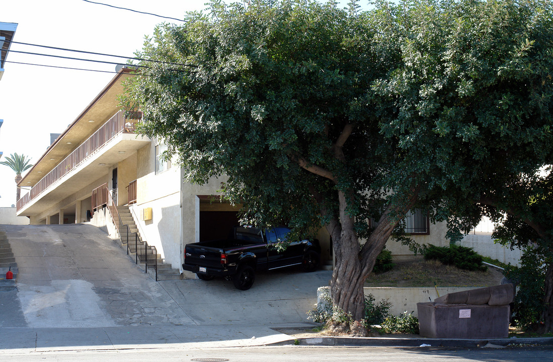 316 E Hyde Park Blvd in Inglewood, CA - Building Photo