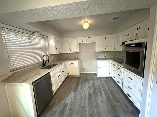 2416 Bengal Ln in Plano, TX - Building Photo - Building Photo