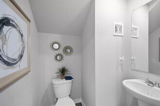 322 Juniper Dr in Waukee, IA - Building Photo - Building Photo