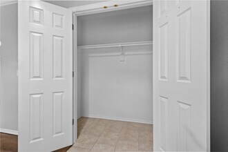 1667 Evening Shade Dr in Fayetteville, AR - Building Photo - Building Photo