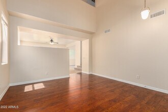 17410 W Holland Ln in Surprise, AZ - Building Photo - Building Photo