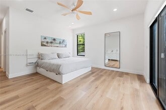 5513 NW 5th Ave in Miami, FL - Building Photo - Building Photo