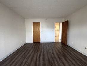 580 Salem St in Wakefield, MA - Foto de edificio - Building Photo