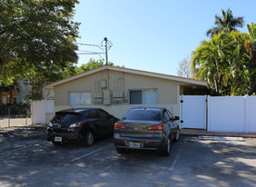 The Hemingway at Wilton in Wilton Manors, FL - Building Photo